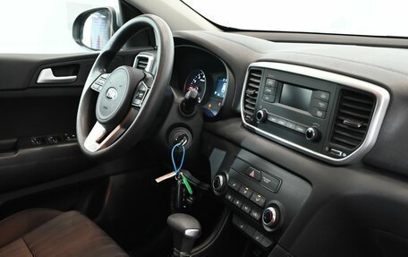 KIA Sportage IV рестайлинг, 2019 год, 2 370 000 рублей, 13 фотография
