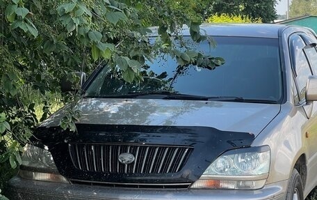 Toyota Harrier, 2001 год, 800 000 рублей, 10 фотография