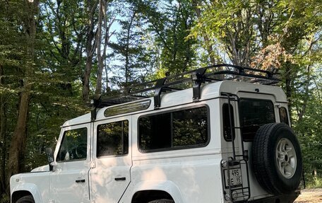 Land Rover Defender I, 2010 год, 2 000 000 рублей, 4 фотография