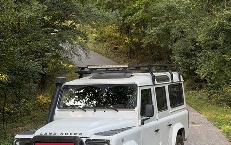 Land Rover Defender I, 2010 год, 2 000 000 рублей, 2 фотография