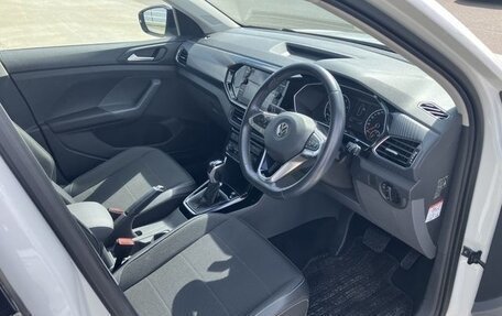 Volkswagen T-Cross I, 2022 год, 1 370 000 рублей, 7 фотография