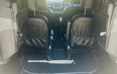 Honda Freed I, 2010 год, 1 100 000 рублей, 8 фотография