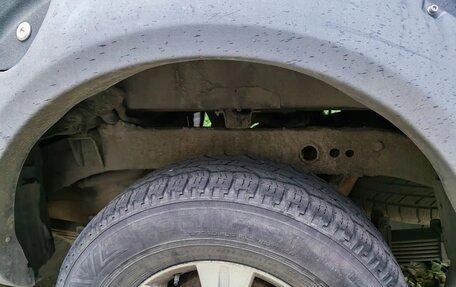 Nissan Navara (Frontier), 2006 год, 700 000 рублей, 14 фотография
