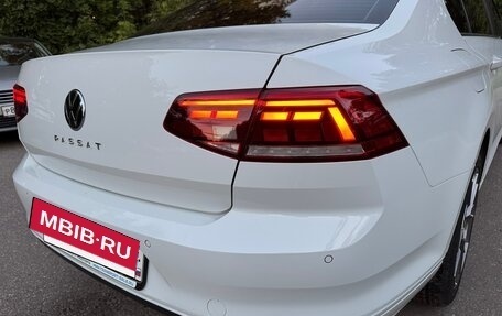 Volkswagen Passat B8 рестайлинг, 2021 год, 2 900 000 рублей, 9 фотография