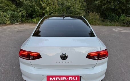 Volkswagen Passat B8 рестайлинг, 2021 год, 2 900 000 рублей, 5 фотография