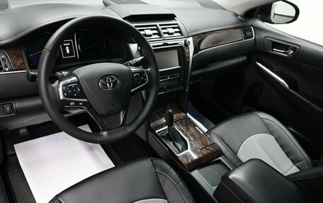 Toyota Camry, 2018 год, 2 295 000 рублей, 8 фотография