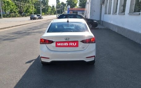 Hyundai Solaris II рестайлинг, 2020 год, 1 750 000 рублей, 16 фотография