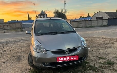 Honda Fit III, 2004 год, 630 000 рублей, 2 фотография