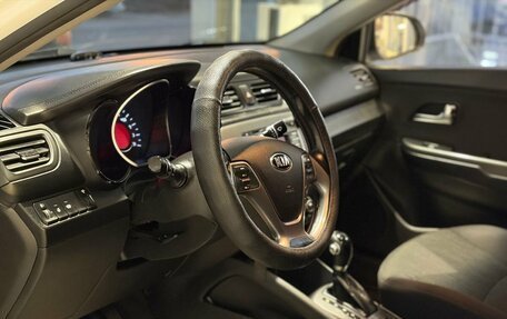 KIA Rio III рестайлинг, 2015 год, 789 000 рублей, 10 фотография