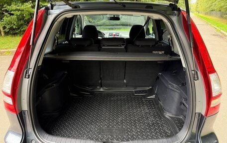 Honda CR-V III рестайлинг, 2008 год, 900 000 рублей, 31 фотография
