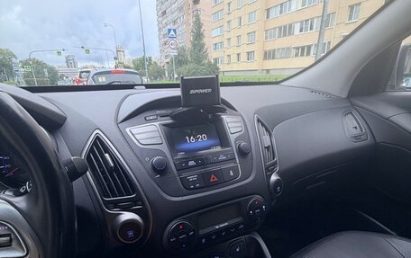 Hyundai ix35 I рестайлинг, 2015 год, 900 000 рублей, 4 фотография