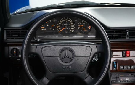 Mercedes-Benz E-Класс, 1994 год, 4 700 000 рублей, 19 фотография