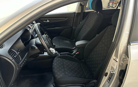 KIA Rio IV, 2018 год, 1 220 000 рублей, 6 фотография