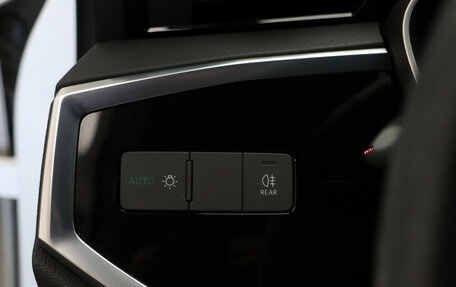 Audi Q3, 2021 год, 3 649 000 рублей, 10 фотография
