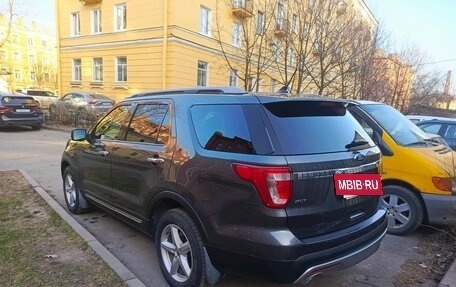 Ford Explorer VI, 2017 год, 2 800 000 рублей, 4 фотография