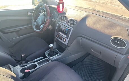 Ford Focus II рестайлинг, 2006 год, 380 000 рублей, 16 фотография