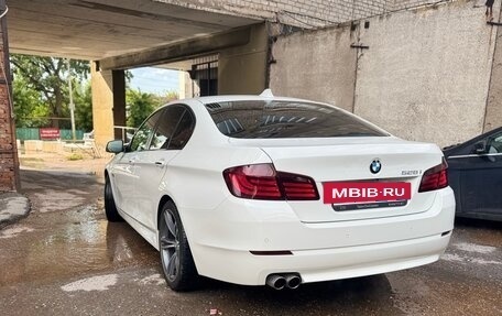 BMW 5 серия, 2011 год, 1 790 000 рублей, 4 фотография