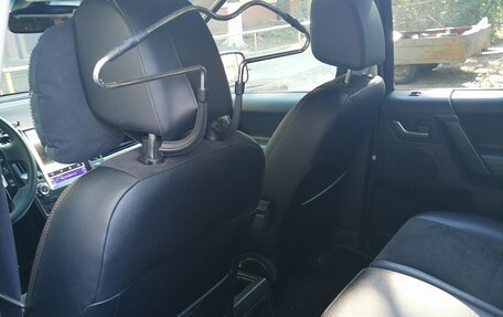 Land Rover Freelander II рестайлинг 2, 2012 год, 1 650 000 рублей, 15 фотография