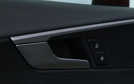 Audi A4, 2016 год, 1 850 000 рублей, 17 фотография