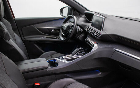Peugeot 3008 II, 2017 год, 1 820 000 рублей, 9 фотография
