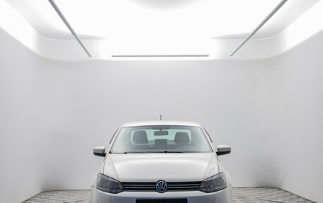 Volkswagen Polo VI (EU Market), 2013 год, 650 000 рублей, 2 фотография