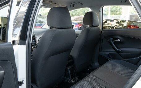 Volkswagen Polo VI (EU Market), 2012 год, 680 000 рублей, 11 фотография