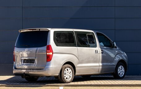 Hyundai Grand Starex Grand Starex I рестайлинг 2, 2011 год, 1 555 000 рублей, 6 фотография