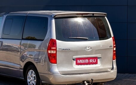 Hyundai Grand Starex Grand Starex I рестайлинг 2, 2011 год, 1 555 000 рублей, 10 фотография