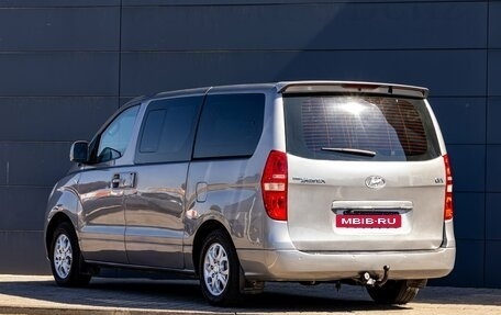 Hyundai Grand Starex Grand Starex I рестайлинг 2, 2011 год, 1 555 000 рублей, 8 фотография