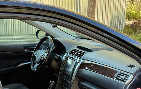Toyota Camry, 2016 год, 1 880 000 рублей, 9 фотография