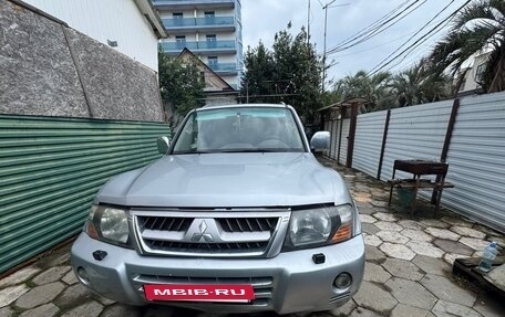 Mitsubishi Pajero III рестайлинг, 2005 год, 900 000 рублей, 3 фотография