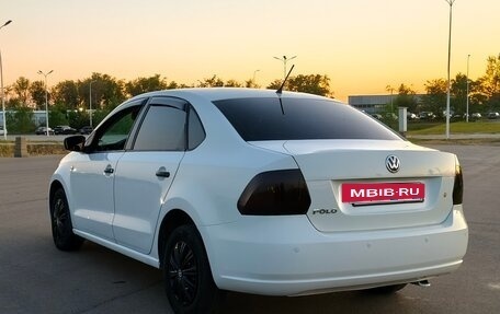 Volkswagen Polo VI (EU Market), 2015 год, 675 000 рублей, 2 фотография