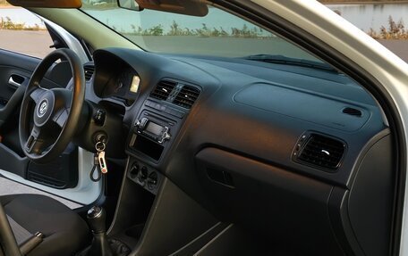 Volkswagen Polo VI (EU Market), 2015 год, 675 000 рублей, 8 фотография