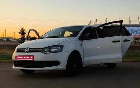 Volkswagen Polo VI (EU Market), 2015 год, 675 000 рублей, 12 фотография