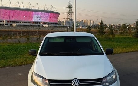 Volkswagen Polo VI (EU Market), 2015 год, 675 000 рублей, 6 фотография