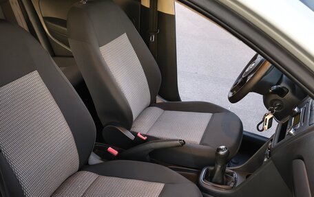 Volkswagen Polo VI (EU Market), 2015 год, 675 000 рублей, 15 фотография