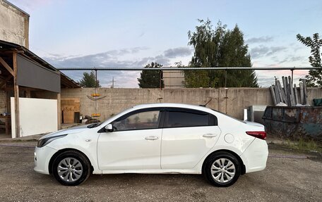 KIA Rio IV, 2019 год, 1 100 000 рублей, 6 фотография