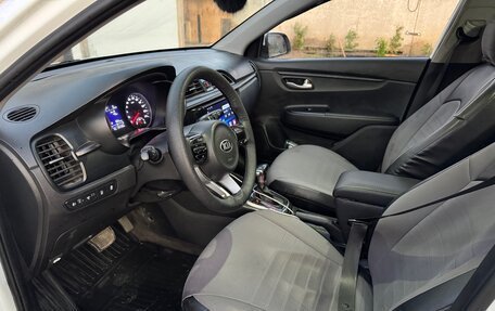 KIA Rio IV, 2019 год, 1 100 000 рублей, 10 фотография