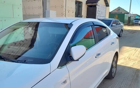 Hyundai Solaris II рестайлинг, 2020 год, 1 350 000 рублей, 4 фотография