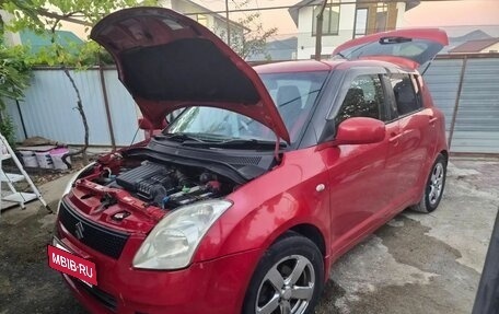 Suzuki Swift III, 2004 год, 480 000 рублей, 3 фотография