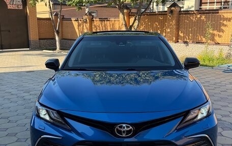 Toyota Camry, 2018 год, 2 375 000 рублей, 5 фотография
