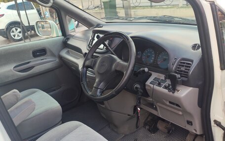 Nissan Serena II, 2000 год, 400 000 рублей, 3 фотография