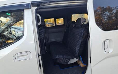 Nissan NV200, 2015 год, 1 800 000 рублей, 5 фотография