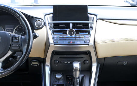 Lexus NX I, 2016 год, 2 298 000 рублей, 14 фотография