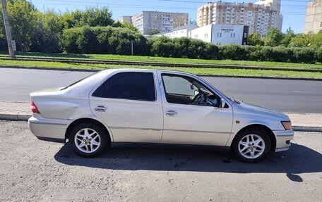 Toyota Vista V30, 1999 год, 290 000 рублей, 2 фотография