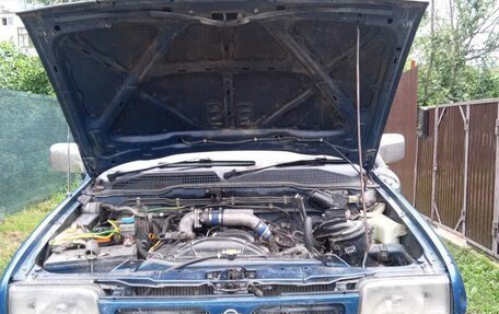 Nissan Mistral, 1994 год, 400 000 рублей, 21 фотография