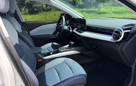 Chevrolet Monza, 2023 год, 1 150 000 рублей, 11 фотография