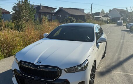 BMW 5 серия, 2023 год, 9 500 000 рублей, 16 фотография