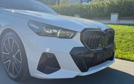 BMW 5 серия, 2023 год, 9 500 000 рублей, 9 фотография