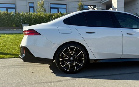 BMW 5 серия, 2023 год, 9 500 000 рублей, 7 фотография